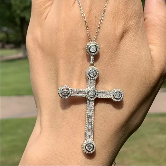 New Luxury 925 Silver Beautiful Cross For Men Women Diamond Necklace - Picture 4 of 15